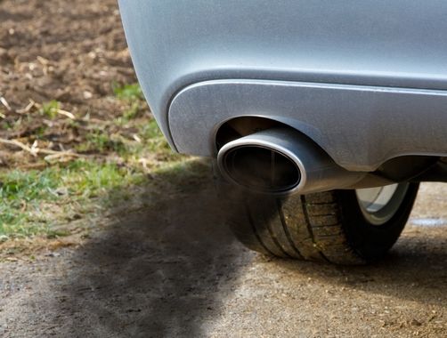 Evroposlanici predlažu više ciljeve za smanjenje emisije CO2
