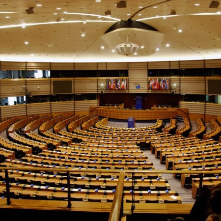 Rezolucija Evropskog parlamenta: Neusklađivanja Srbije sa sankcijama šteti njenom procesu pristupanja
