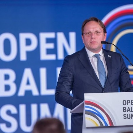 Varheji: Otvoreni Balkan može da ubrza put regiona ka EU