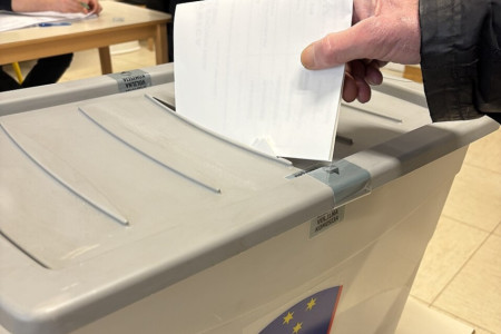 Slovenija na političkoj klackalici: Triler izbori, &scaron;pijunske afere i borba za evropski kurs